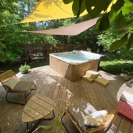 Guest house Les Means Meolans-Revel